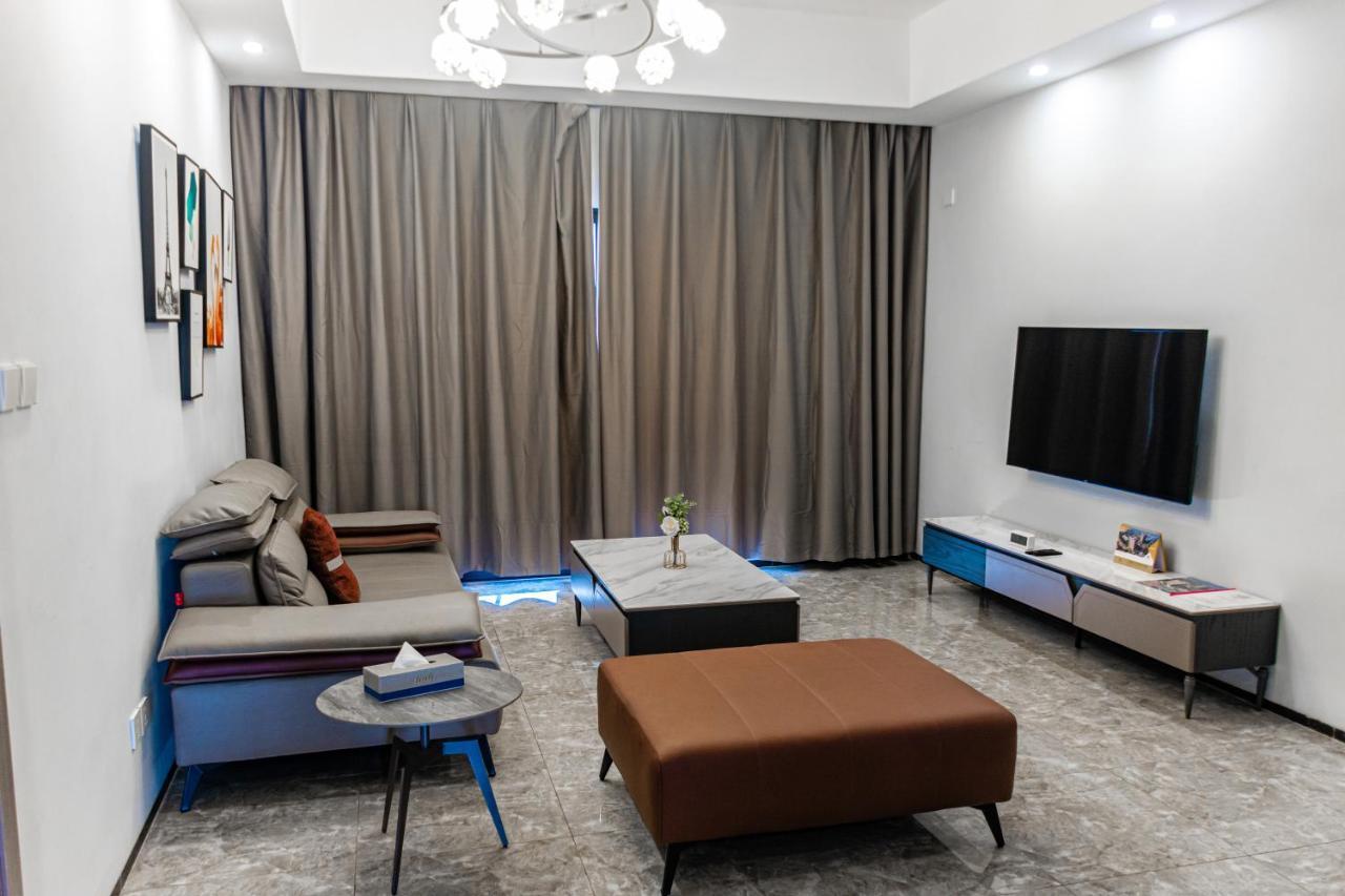Elizabeth Golf Apartment By Link คิกาลี ภายนอก รูปภาพ